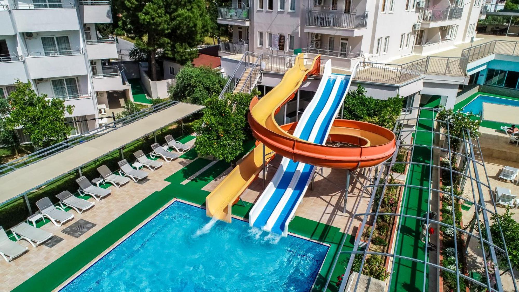Catty Cats Garden Hotel シダ エクステリア 写真