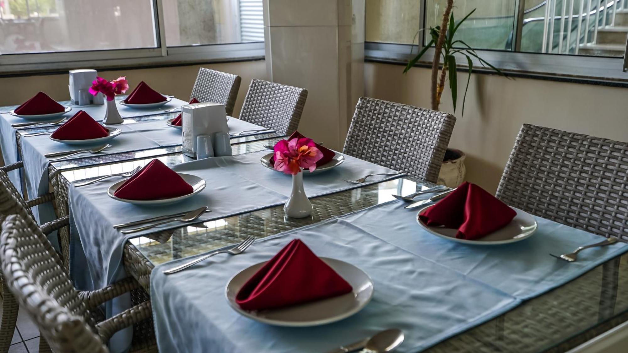 Catty Cats Garden Hotel シダ エクステリア 写真